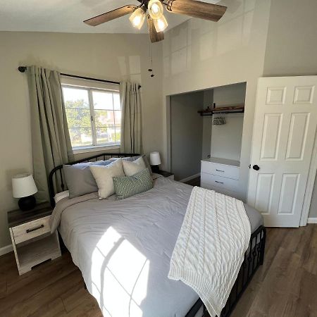 Mid City Condo 헌츠빌 외부 사진