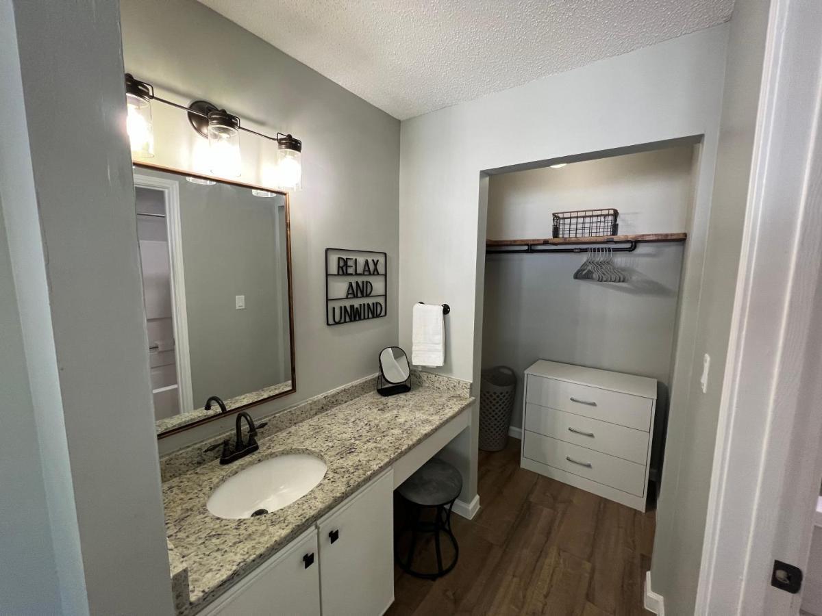 Mid City Condo 헌츠빌 외부 사진
